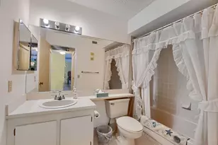 9244 Flynn Cir, Boca Raton, FL 33496 - Photo 21