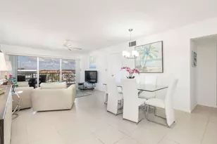 907 Marina Dr, North Palm Beach, FL 33408 - Photo 9