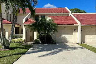 819 Windermere Way, Palm Beach Gardens, FL 33418 - Photo 1