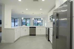 819 Windermere Way, Palm Beach Gardens, FL 33418 - Photo 9