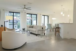 819 Windermere Way, Palm Beach Gardens, FL 33418 - Photo 3