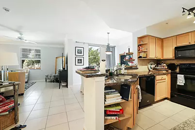 175 Galicia Way #210, Jupiter, FL 33458 - Photo 11