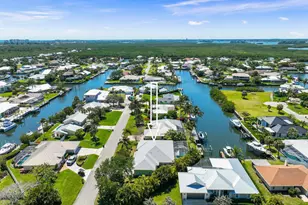 139 Commonwealth Ct, Hutchinson Island, FL 34949 - Photo 15