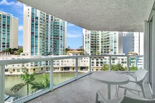 16400 Collins Ave, North Miami Beach, FL 33160 - Photo 37