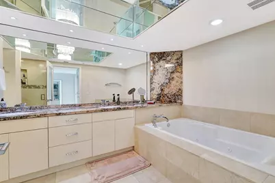 16400 Collins Avenue #641, Sunny Isles Beach, FL 33160 - Photo 17