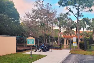 4187 N Haverhill Rd, West Palm Beach, FL 33417 - Photo 19