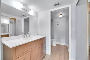 2301 Sabal Ridge Ct, Palm Beach Gardens, FL 33418 - Photo 13