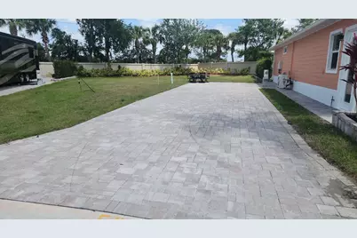 539 NW Chipshot Lane, Port Saint Lucie, FL 34986 - Photo 1