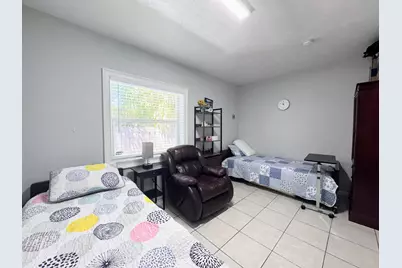 900 N 24th Avenue, Hollywood, FL 33020 - Photo 11