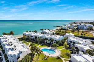 601 W Ocean Dr Dr, Key Colony Beach, FL - Photo 1