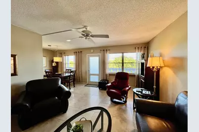 4015 Islewood D, Deerfield Beach, FL 33442 - Photo 13