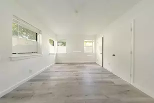 35 NE 59th St, Miami, FL 33137 - Photo 7