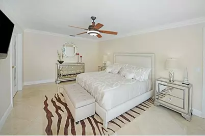 885 NE Mulberry Drive, Boca Raton, FL 33487 - Photo 15