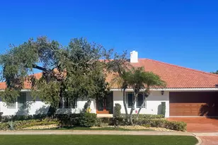 885 NE Mulberry Dr, Boca Raton, FL 33487 - Photo 1