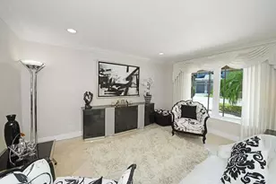 885 NE Mulberry Dr, Boca Raton, FL 33487 - Photo 9