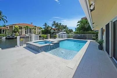 885 NE Mulberry Drive, Boca Raton, FL 33487 - Photo 23