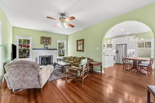 924 Almeria Rd, West Palm Beach, FL 33405 - Photo 3