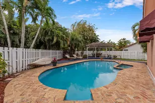 8538 NW 21st Manor, Coral Springs, FL 33071 - Photo 31