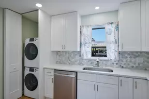 801 Lake Shore Dr, Lake Park, FL 33403 - Photo 9