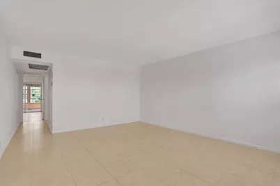 3034 Oakridge D, Deerfield Beach, FL 33442 - Photo 5