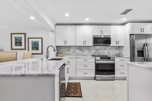 34 Stratford Ln, Boynton Beach, FL 33436 - Photo 7