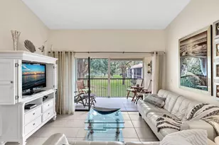 2273 SW 15th St, Deerfield Beach, FL 33442 - Photo 17