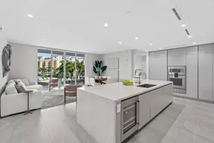 220 SE Mizner Blvd, Boca Raton, FL 33432 - Photo 7