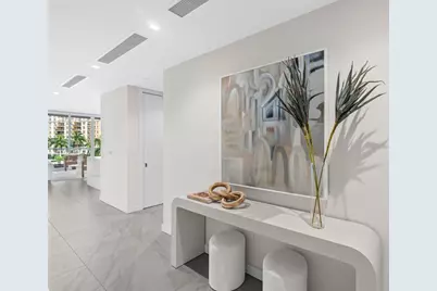 220 SE Mizner Boulevard #404, Boca Raton, FL 33432 - Photo 3