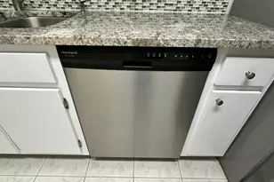 3850 Washington St, Hollywood, FL 33021 - Photo 15
