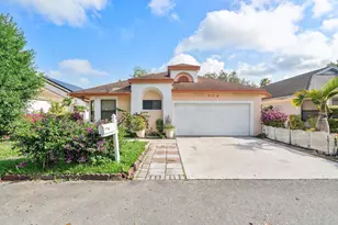 904 Magniola Ave, North Lauderdale, FL 33068 - Photo 1