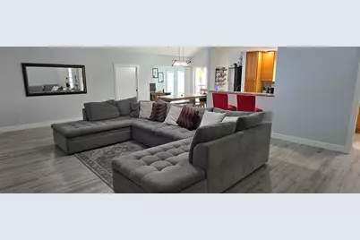 2285 Saratoga Lane, West Palm Beach, FL 33409 - Photo 9