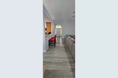 2285 Saratoga Lane, West Palm Beach, FL 33409 - Photo 7