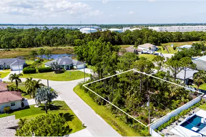 5489 NW Brent Court, Port Saint Lucie, FL 34986 - Photo 9