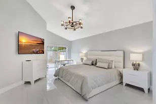 7 Wyndham Ln, Palm Beach Gardens, FL 33418 - Photo 25