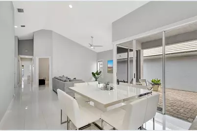 7 Wyndham Lane, Palm Beach Gardens, FL 33418 - Photo 15