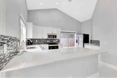 7 Wyndham Lane, Palm Beach Gardens, FL 33418 - Photo 17