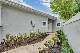 7 Wyndham Ln, Palm Beach Gardens, FL 33418 - Photo 5