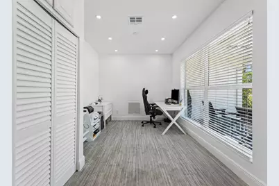 7700 NE Spanish Trail Court, Boca Raton, FL 33487 - Photo 21