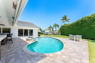 7700 NE Spanish Trail Ct, Boca Raton, FL 33487 - Photo 23