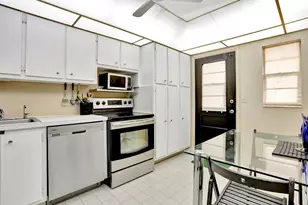 2951 NW 46th Ave, Lauderdale Lakes, FL 33313 - Photo 9