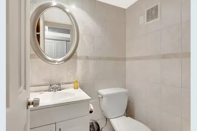 2043 Cambridge C, Deerfield Beach, FL 33442 - Photo 11