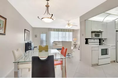 2043 Cambridge C, Deerfield Beach, FL 33442 - Photo 3