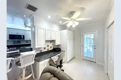 880 SE Degan Drive, Port Saint Lucie, FL 34983 - Photo 9