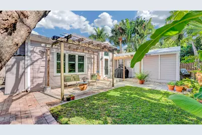 42 Palm Square, Delray Beach, FL 33483 - Photo 29