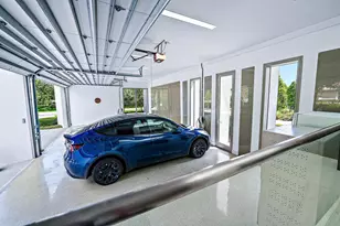 8119 Man O War Rd, Palm Beach Gardens, FL 33418 - Photo 41