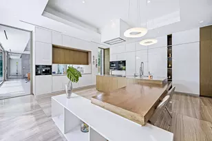 8119 Man O War Rd, Palm Beach Gardens, FL 33418 - Photo 11