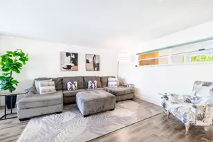 30 Colonial Club Dr, Boynton Beach, FL 33435 - Photo 3