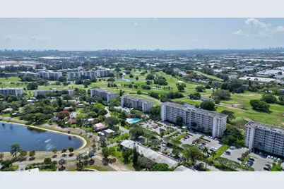 3050 N Palm Aire Drive #505, Pompano Beach, FL 33069 - Photo 3