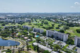 3050 N Palm Aire Dr, Pompano Beach, FL 33069 - Photo 3