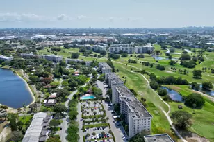 3050 N Palm Aire Dr, Pompano Beach, FL 33069 - Photo 45